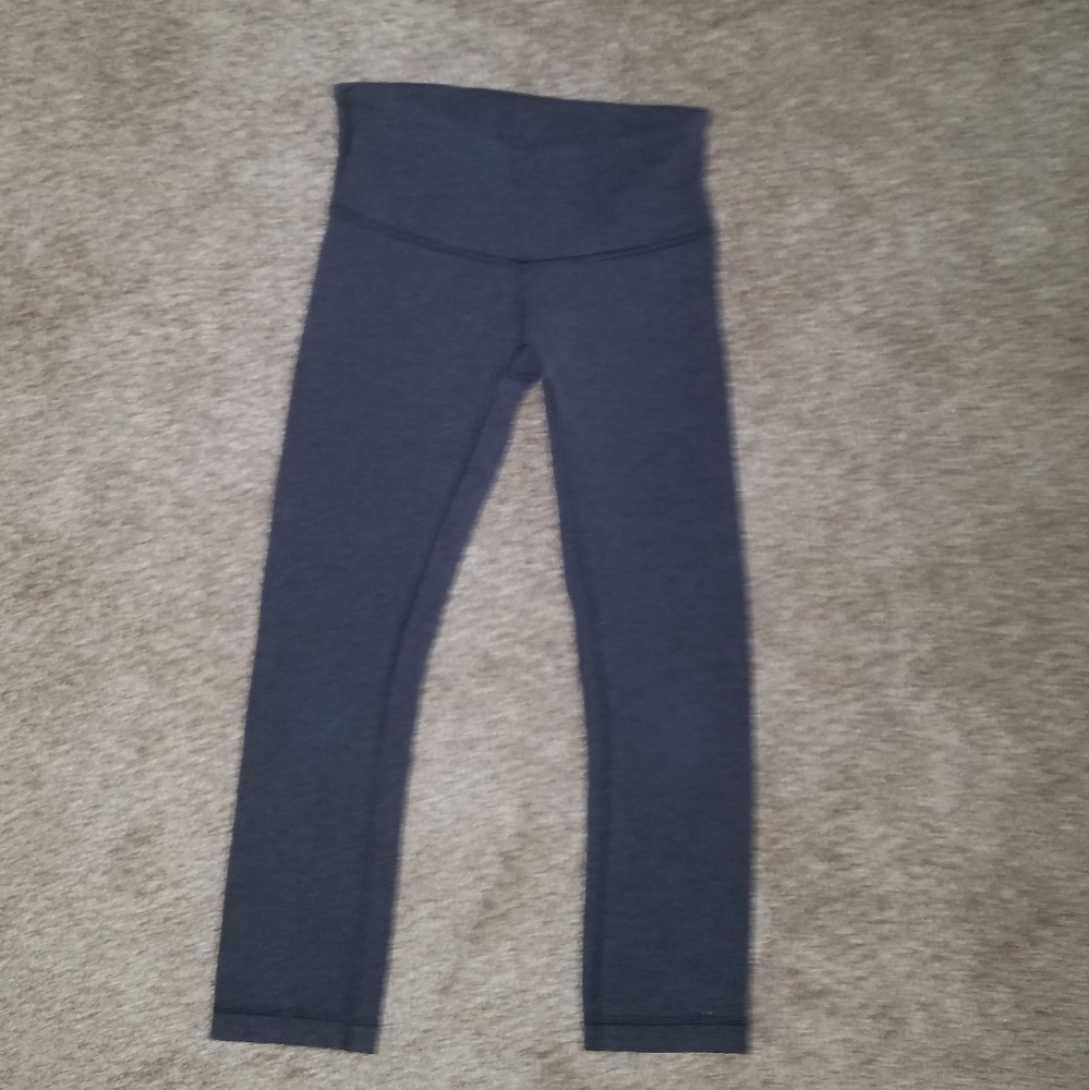 Lululemon capris